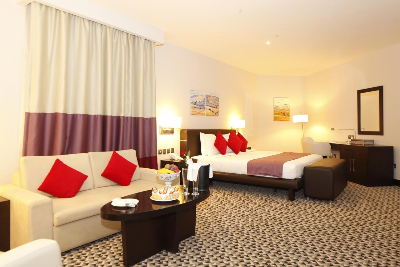 Golden Tulip Hail Экстерьер фото